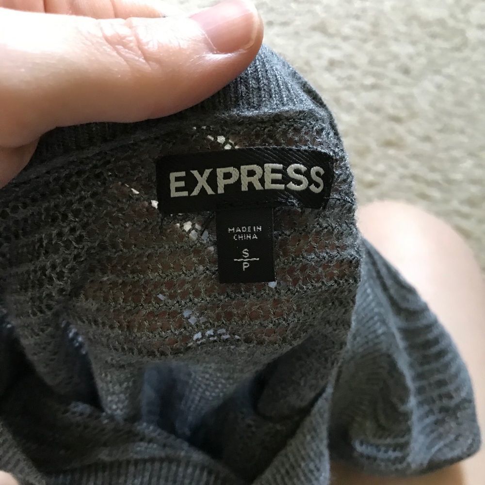 Express Sweater - Picture 3 of 3